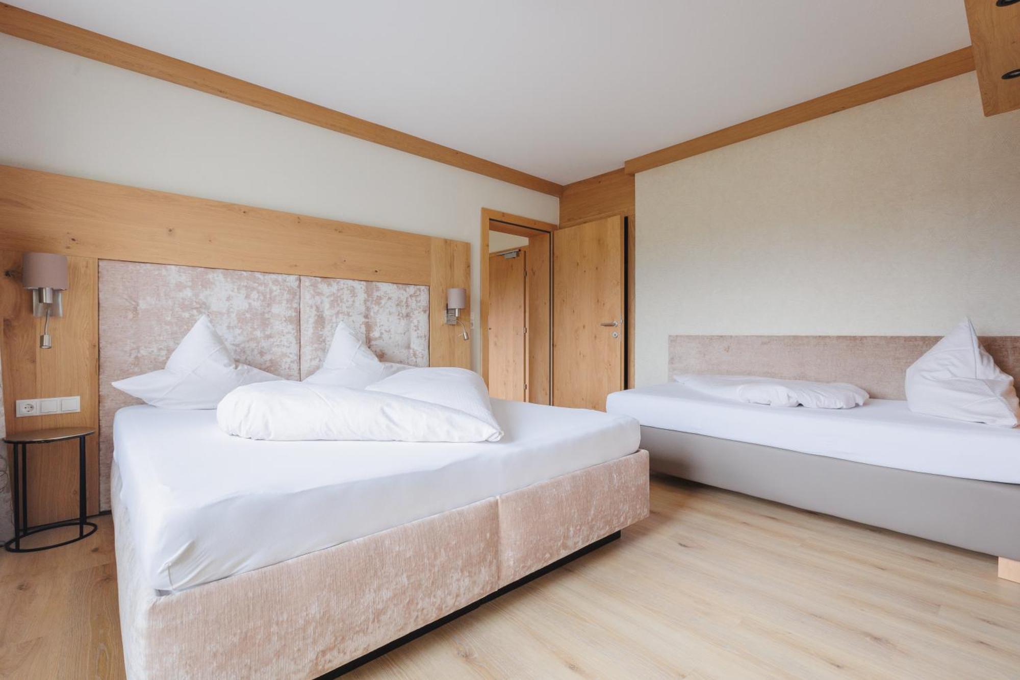 Hin&Weg Das Aparthotel Ried im Zillertal Zewnętrze zdjęcie