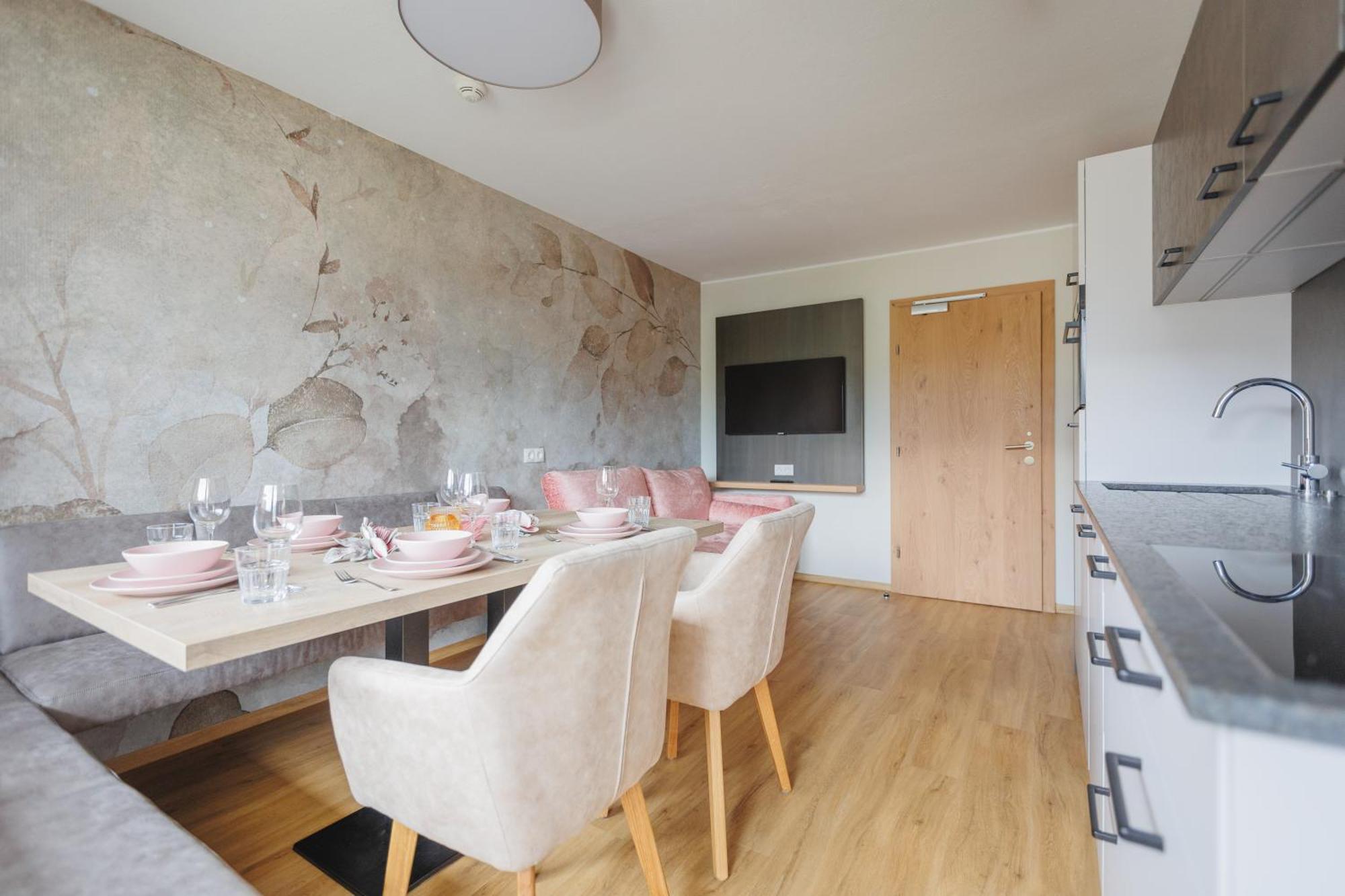 Hin&Weg Das Aparthotel Ried im Zillertal Zewnętrze zdjęcie